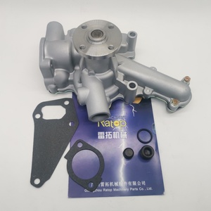 Bomba de Agua Nueva 4900902 para Motor A1400 A1700 A2300 - Product Image 1