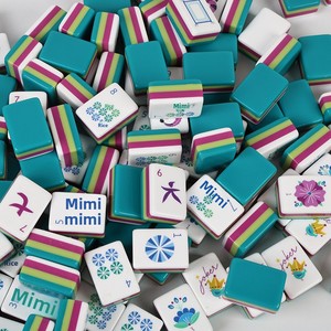 Set Classico di Mahjong Americano Portatile con Tessere in Acrilico, Design Mini Personalizzato e Creativo per Giochi Domestici e Feste - Product Image 1
