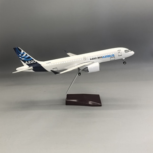 Modelo de Avión de Resina a Escala 1/100 de 38 cm del Prototipo de la Aerolínea Airbus <span class=keywords><strong>A220</strong></span>-<span class=keywords><strong>300</strong></span> con Luces LED y Tren de Aterrizaje - Product Image 1