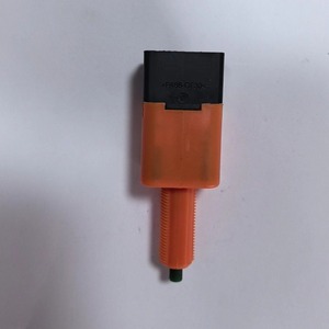 Interruptor de luz de freno Subaru 83311CA001 83311CA000, repuesto para reparación de interruptores de automóviles - Product Image 2