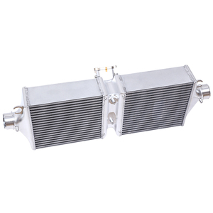 Vente directe d'usine, pièces détachées automobiles OE 992145805F, refroidisseur intermédiaire en aluminium pour moteur automobile Porsche 911 - Product Image 1