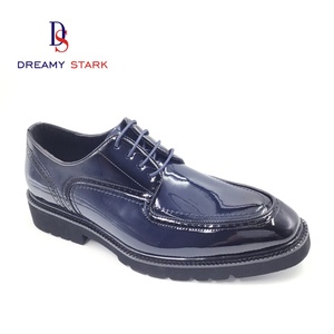 Chaussures de mariage à lacets en PU brillant, texture délicate, option logo personnalisé, confort léger pour l'automne, idéales pour les occasions formelles - Product Image 1