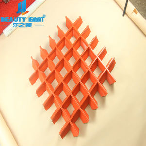 Projet de cinéma Noir Couleur Métal Aluminium Cellule Ouverte Grille Plafond Bureau Hall Matériau de Construction Grille En Aluminium Plafond - Product Image 6