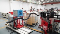 Cintreuse de tubes CNC robuste pour vilebrequins de moissonneuses-batteuses, cintreuse de tubes et barres en acier massif de précision CE