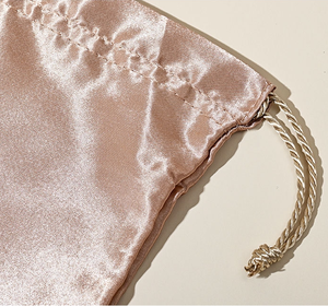 Sac de rangement en satin avec cordon de serrage et logo personnalisé, sac en satin pour sac à main, sac fourre-tout - Product Image 5
