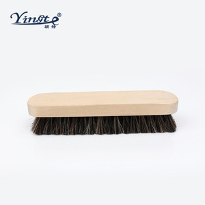 Cepillo para zapatos Yinste de crin de caballo con mango de madera maciza para pulir y limpiar, cerdas suaves - Product Image 2