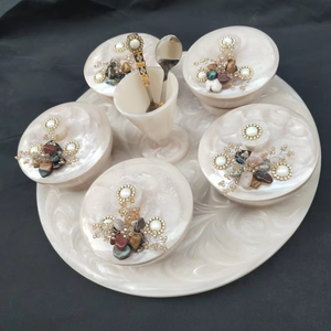 Magnifique ensemble de pots en résine au design texturé avec motif de fruits pour la décoration de la cuisine et les cadeaux - Product Image 1