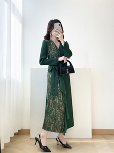 Vestido Midi Vintage Ecológico Antiarrugas 2026, Elegante y Lujoso, con Pliegues Asimétricos y Detalle de Lazo en la Cintura <span class=keywords><strong>para</strong></span> Mujer - Product Image 2