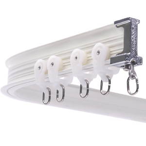 Rail de rideau de <span class=keywords><strong>baie</strong></span> de fenêtre robuste en alliage d'aluminium blanc pliable et flexible à courbe d'onde en S - Product Image 1
