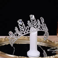 Diadème de mariée en alliage avec strass en forme de feuille, style baroque, couronne de reine, accessoires pour robe de mariée, couronnes et diadèmes