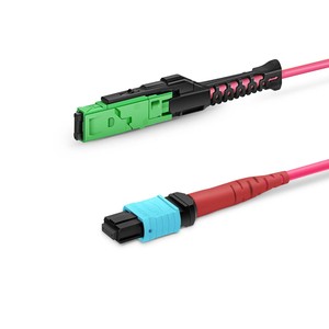 Jumper MMC, MMC-24 <span class=keywords><strong>APC</strong></span> (femelle) vers MTP-24 UPC (femelle), 24 fibres OM4, OFNP 0.35dB Max, polarité du jumper Magenta - Product Image 4