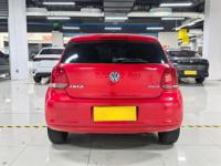 Voiture d'occasion Volkswagen Polo 2013 1.4L Manuelle Berline Essence 5MT Petite Voiture de Ville pour l'Exportation