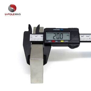 Magneti al neodimio magnetizzati personalizzati magnete al neodimio a tre poli gigante grande blocco <span class=keywords><strong>100</strong></span> mm - Product Image 6