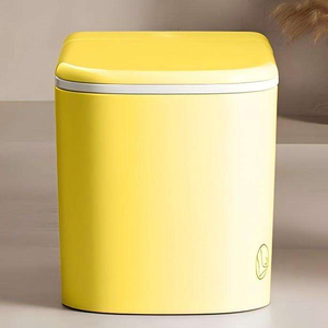 WC intelligent haut de gamme 55 cm allongé en céramique avec télécommande, double chasse, siège chauffant et chasse à jet siphonique, à poser au sol - Product Image 3
