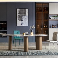 Ensemble de meubles de salle à manger de créateur de haute qualité, italien de luxe moderne en céramique marbre table à manger villa grande table à manger ensemble