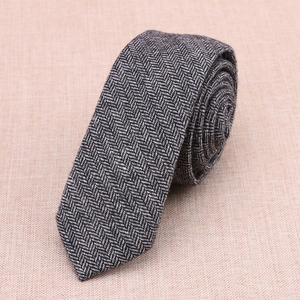 <span class=keywords><strong>Cravate</strong></span> en <span class=keywords><strong>laine</strong></span> jacquard tissée de 6cm pour homme <span class=keywords><strong>Cravate</strong></span> de mariage en cachemire de couleurs unies en rouge marron vert gris - Product Image 5