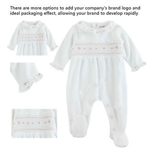 Nuova Tutina da Bimba in Cotone Organico Naturale Lavorata a Maglia con Colletto a Loto Ricamato a Mano Alla Moda - Product Image 4