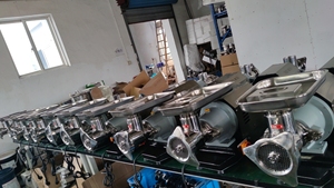 Italiano Officine C.G.T. ECO 32S acero inoxidable 304 cabeza más vendida <span class=keywords><strong>picadora</strong></span> de carne comercial en los países de Oriente Medio - Product Image 6