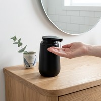 Distributeur automatique de savon classique en acier inoxydable noir avec capteur infrarouge USB, étanche IPX5, capacité de 300 ml pour une utilisation en extérieur
