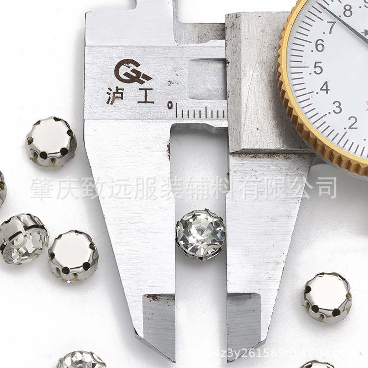 Griffe d'Argent Diamant Blanc