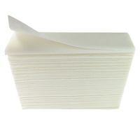 Essuie-mains jetables à pli en Z vente en gros 100% pâte de bois absorbante douce et forte à usage unique pour usage domestique et commercial