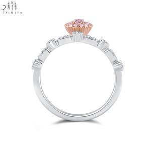 แหวนโรสโกลด์สีขาวล้วน18K ดีไซน์สุดโรแมนติกแหวนสตรีทันสมัยประดับเพชรสีชมพูธรรมชาติทรงวงรี - Product Image 3