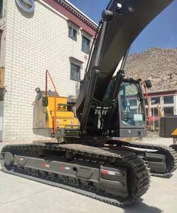 Excavadora de cadenas Volvo EC380 usada de fábrica, 39 toneladas, en excelentes condiciones con motor, transmisión y componentes principales, modelo 2020 - Product Image 6