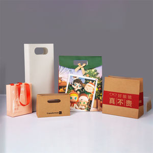 Venta al por mayor de bolsas de cartón Kraft recicladas con pajarita solapa hebilla embalaje de regalo de Navidad con laminación para velas - Product Image 2