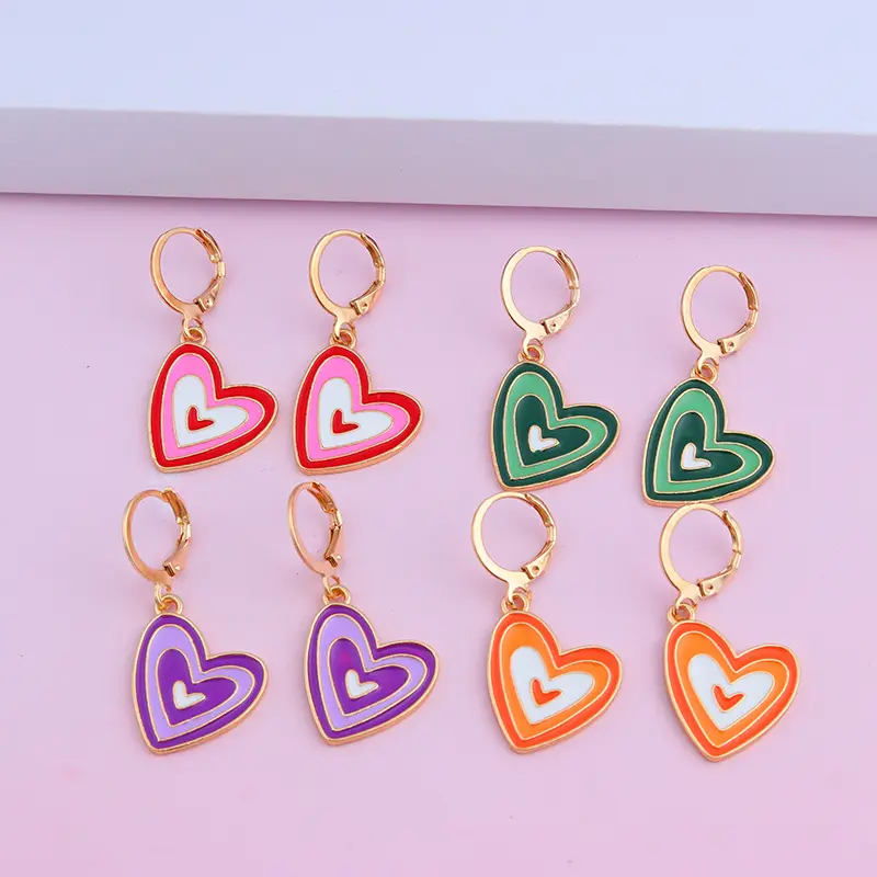 Liwei OEM 2023 Valentine's Day Gift Girlfriend Romantic Sweet Heart Shape Dangle Earrings Love Drops Oil Contrast Earrings