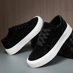 Sneakers Casual da Uomo Stile Coreano, Semplici e Versatili, Scarpe Basse di Tendenza con Suola Spessa, Extra Large per Camminare - Product Image 4