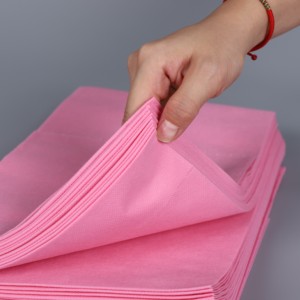 <span class=keywords><strong>Drap</strong></span> de lit jetable imperméable en tissu non tissé rose sans trou pour spa, salon de beauté, massage - Product Image 5