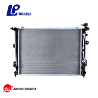 Bilusi Vente en gros OEM/ODM 25310-3M140 25310-3M145 Pièces automobiles Radiateur pour Hyundai Genesis V6 3.8L 09-10