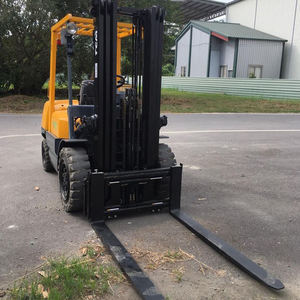 Manutention haute performance TCM chariot élévateur d'occasion à 30 roues d'occasion Original japonais TCM 30 - Product Image 2