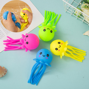 Hot Selling TPR Interactive Outdoor Octopus Beach Water Water Sprays Funny Bath <b>Squeeze</b> Stress Relief Toys for Kids Boys Girls - Product Image 4