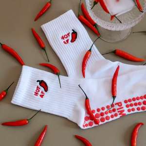 Maquette rapide OEM Design personnalisé Chaussettes de Pilates de yoga antidérapantes Chaussettes de marque Fitness Pilates Reformer Chaussettes de danse populaires - Product Image 1