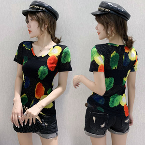 <span class=keywords><strong>Ropa</strong></span> de Verano, Nueva Moda, Camiseta Estampada de Manga Corta con Cuello en V, Top Femenino Ajustado y Delgado, Envío Directo - Product Image 4