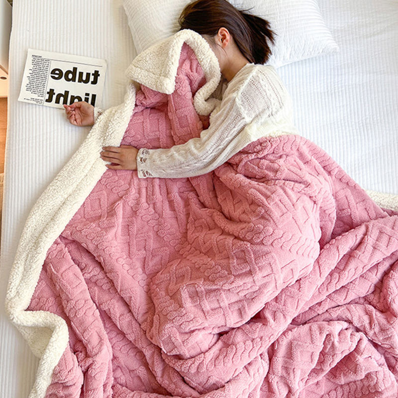 Coral Fleece Blankets Ultimate Warmth for Every Season