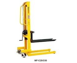 Khổng lồ di chuyển chất lượng tốt công suất 120kg mini tay winch ngã ba nâng <span class=keywords><strong>Stacker</strong></span>, 1050 mét liftsmart straddle chân Hướng dẫn sử dụng <span class=keywords><strong>Stacker</strong></span> - Product Image 2