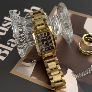 Scottie 9655b Nouvelle <span class=keywords><strong>Montre</strong></span> Classique Carrée Élegante Or Bracelet Acier Inoxydable 3ATM Étanche Luxe <span class=keywords><strong>Quartz</strong></span> pour <span class=keywords><strong>Femme</strong></span> - Product Image 1