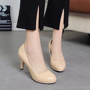 Eleganti <span class=keywords><strong>Scarpe</strong></span> con <span class=keywords><strong>Tacco</strong></span> <span class=keywords><strong>Basso</strong></span> Quadrato per Donne, Dettagli in Foglia d'<span class=keywords><strong>Oro</strong></span>, <span class=keywords><strong>Scarpe</strong></span> Formali in Pelle Verniciata - Product Image 4