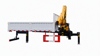 Grue de camion pliante à 4 sections de 8 tonnes, couple de 167 kN.m, grue de camion de 15 m de hauteur pour le chargement de matériaux de construction