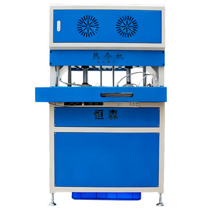 Machine de moulage automatique à chaud pour porte-clés 3D en PVC, idéale pour la création d'étiquettes, logos, patchs et ornements. - Product Image 6
