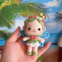 Porte-clés poupée lutin bébé en crochet fait main, pendentif mignon en coton, fée fleurie, produit fini, rembourrage en coton PP, unisexe, petite taille, à partir de 14 ans