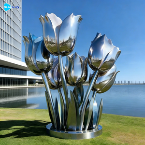 Escultura Moderna y Popular de Tulipán en Acero Inoxidable Pulido con Impresión UV y Soldadura, de Gran Tamaño, para Decoración Urbana - Product Image 1