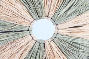 Offre Spéciale objets décoratifs artisanaux en bois de style unique pour la maison Design Art déco avec support en métal pour la décoration de bureau - Product Image 6