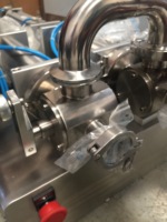 Machine de remplissage semi-automatique pneumatique pour boissons, barils en verre, détergent, lave-vaisselle, beurre de cacahuète, sauce chili