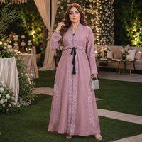 Abaya Dubaï en polyester à motifs floraux perlés, robe évasée à manches évasées, avec ceinture assortie, robe longue modeste pour femme, idéale pour banquets, festivals et spectacles