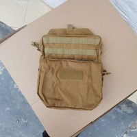 Gilet tactique MOLLE avec sac à eau 3L et réservoir interne 2,5L, pochettes de rangement multifonctionnelles pour le camping et les activités de plein air