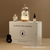 Coffret Cadeau Aromathérapie Premium : Diffuseur à Bâtonnets, Bougie, Lampe Parfumée Délicate, Gourde Attirant la Chance pour Chambre à Coucher, Blanc Apaisant