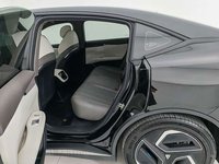Nouveaux véhicules électriques à autonomie étendue Changan Deepal SL07 2025-2026, très demandés en Chine, pour usage adulte et trajets quotidiens